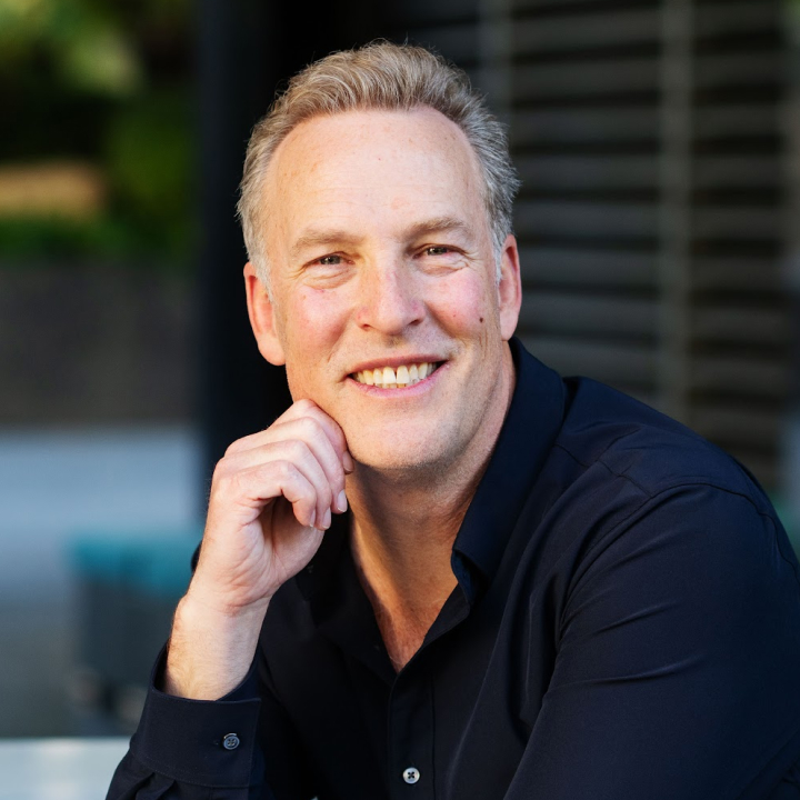Lee Holden